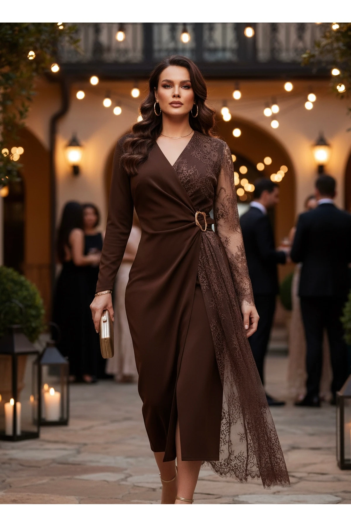 İthal Krep & Dantel Kumaş Toka Detaylı Astarlı Özel Tasarım Maxi Elbise - Kahverengi