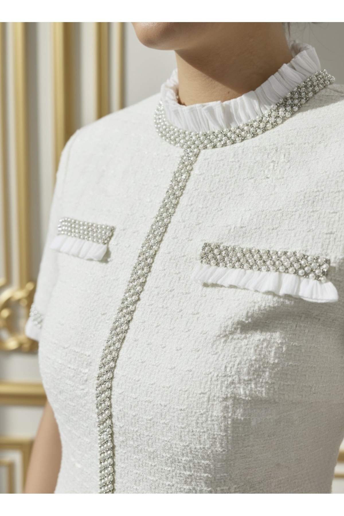 İthal Tüvit Kumaş Taş İnci İşleme Detaylı Astarlı Özel Tasarım Midi Elbise - Beyaz