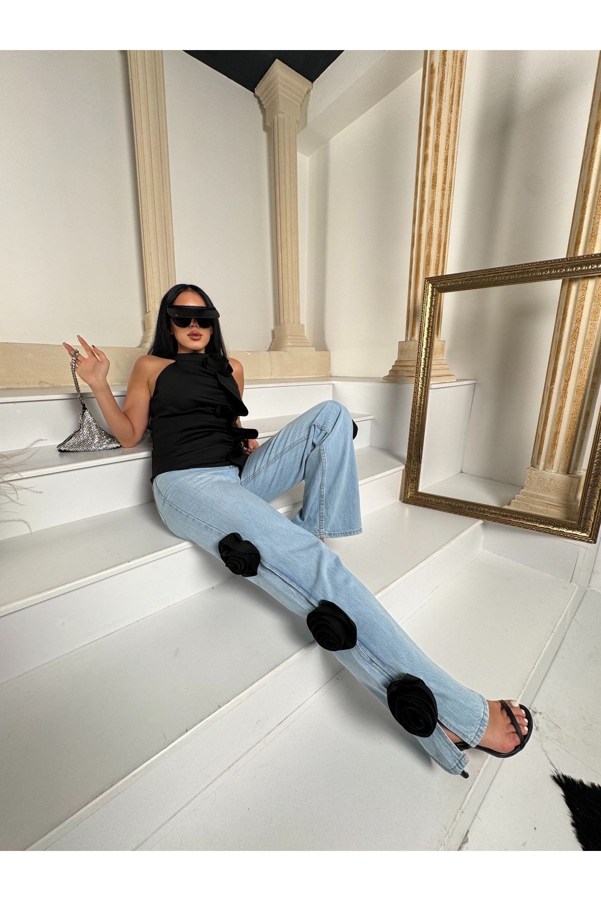 Üst İthal Astarlı Scuba Kumaş Gül Ve Şal Detay Bluz Alt İthal Denim Yan Gül Detay Özel Tasarım Takım - Siyah