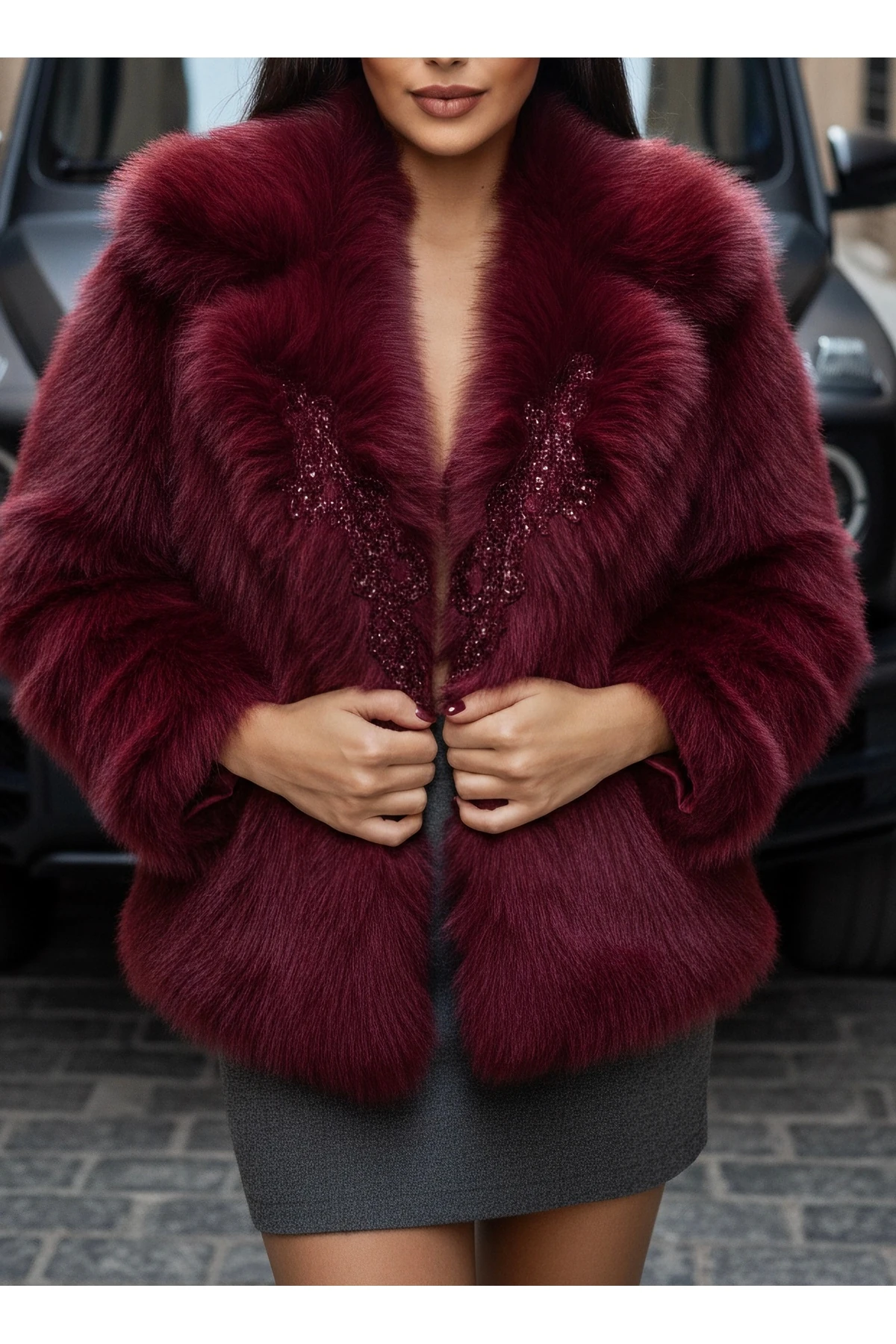 İthal Kürkten Taş İşlemeli Kemerli Astarlı Özel Tasarım Mont - Bordo
