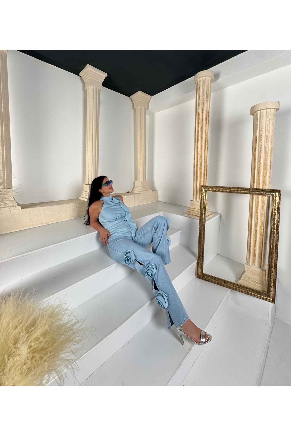 Üst İthal Astarlı Scuba Kumaş Gül Ve Şal Detay Bluz Alt İthal Denim Yan Gül Detay Özel Tasarım Takım - mavi