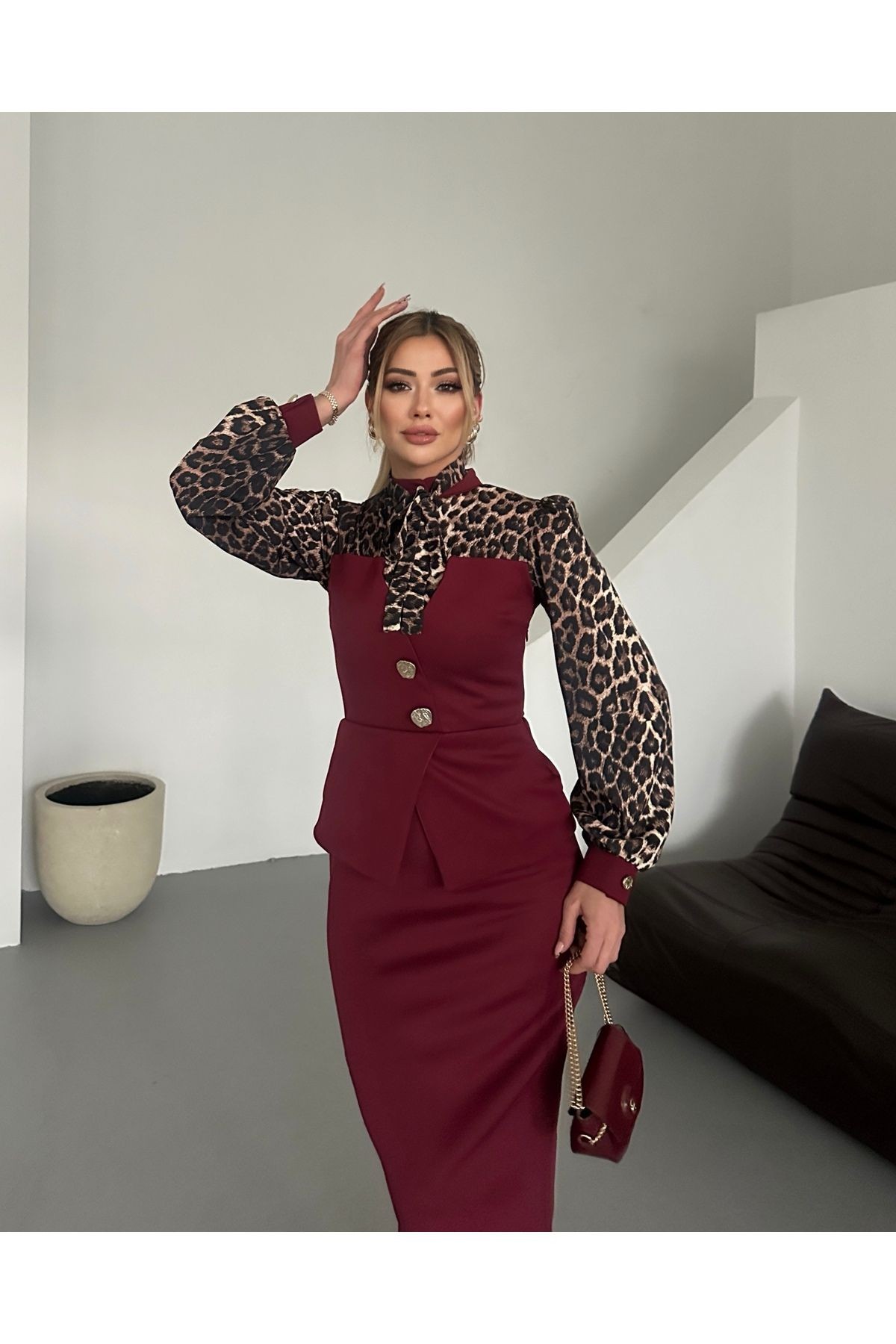 Kadın İthal Kumaş Leopar Desen Düğme Detaylı Astarlı Özel Tasarım Elbise