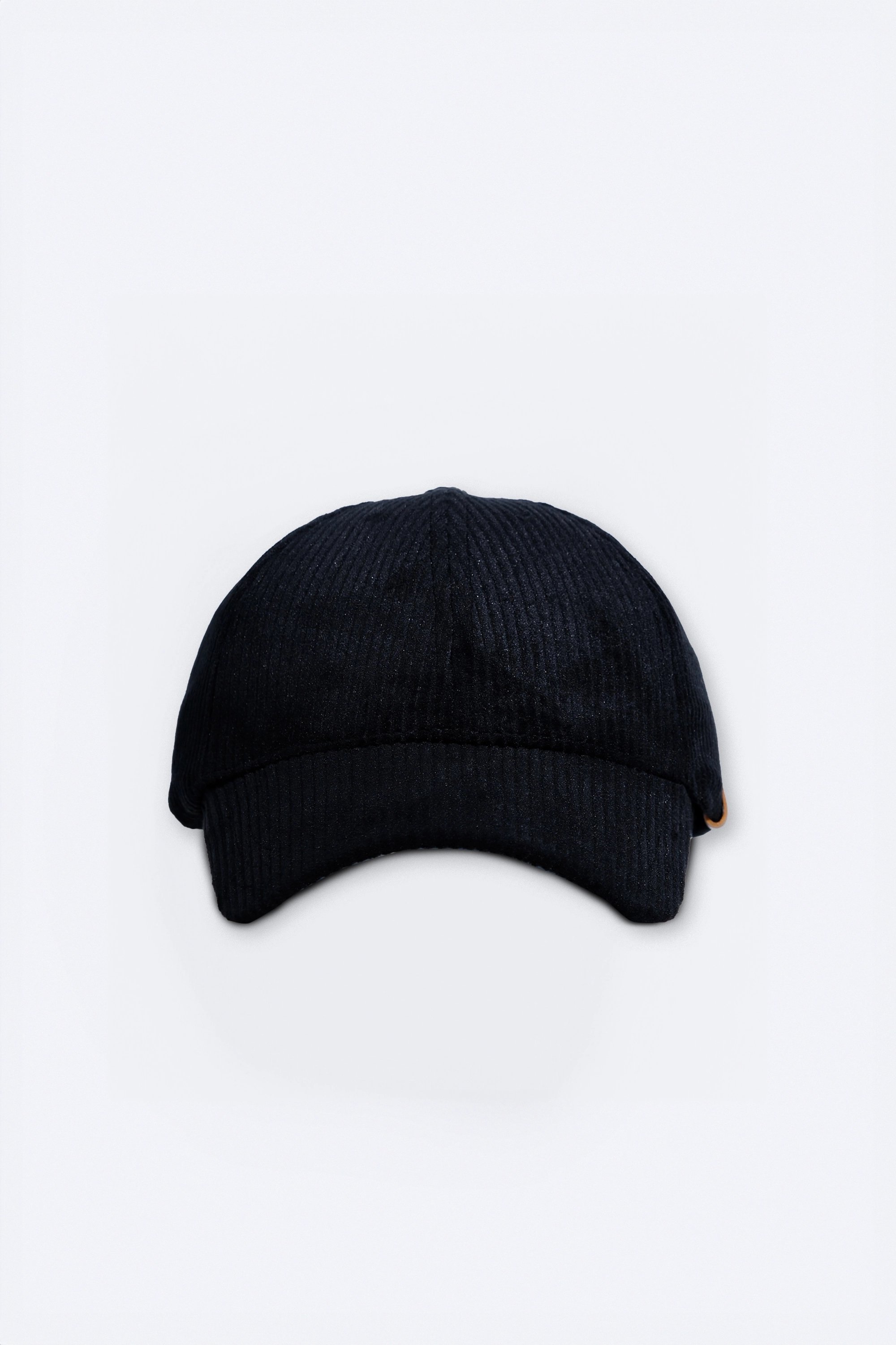 Viseu Nordbron Velvet Cap Hat - Black