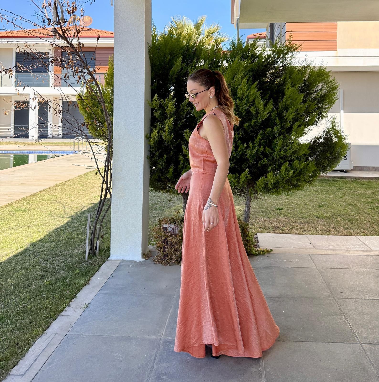 ELANOR TURUNCU PARLAK KUMAŞ ETEK TAKIM
