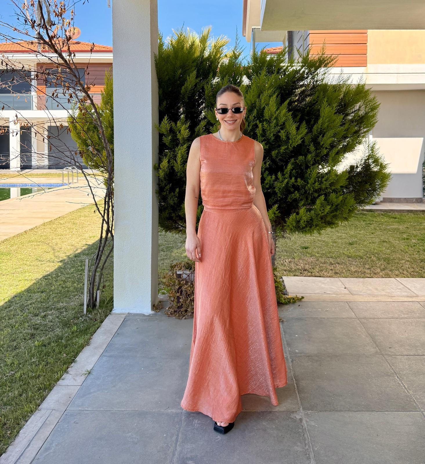 ELANOR TURUNCU PARLAK KUMAŞ ETEK TAKIM