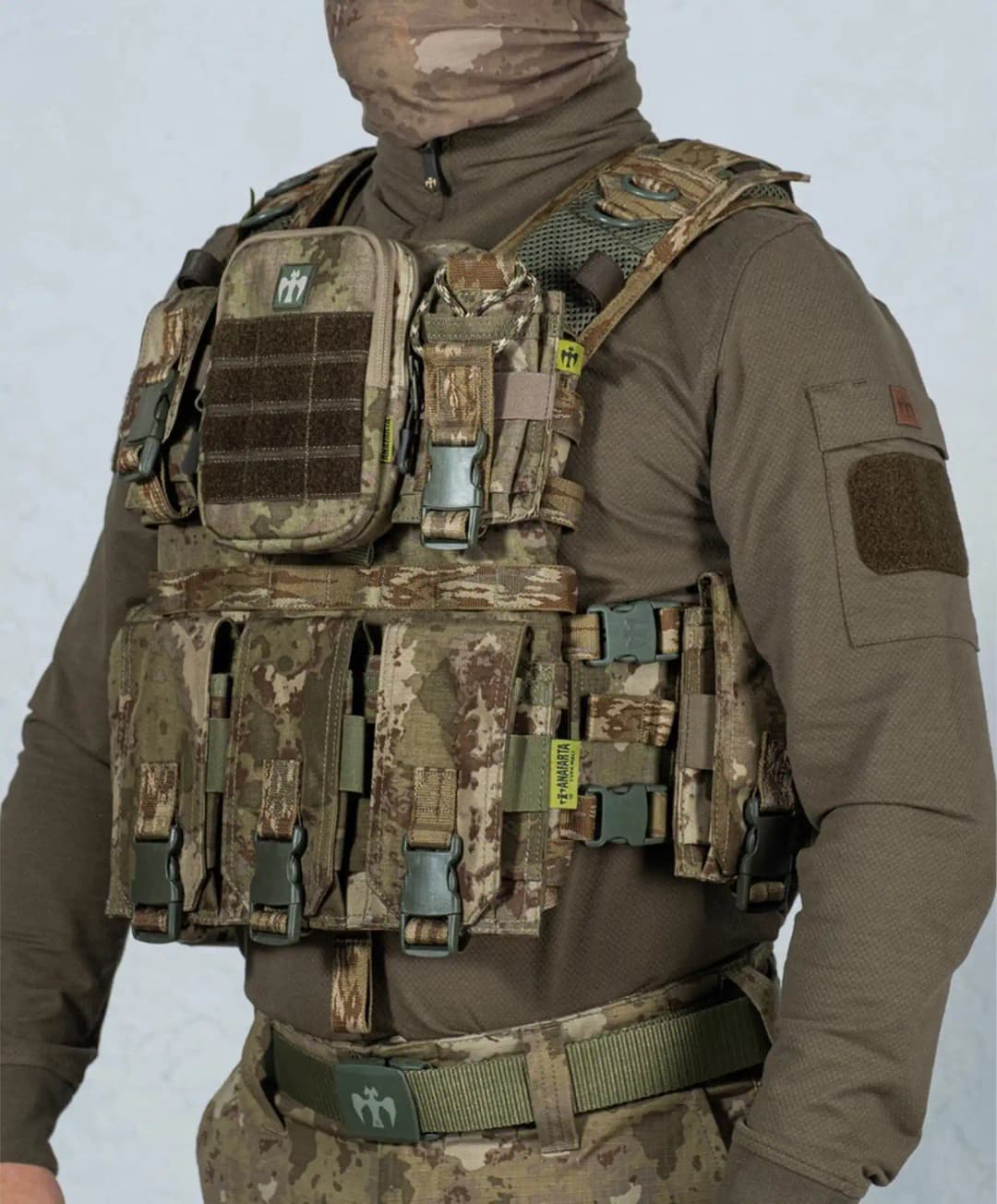 7B™ PLATE CARRIER ASSAULT VEST FULLY EQUIPPED TRIPLE MAGAZINE