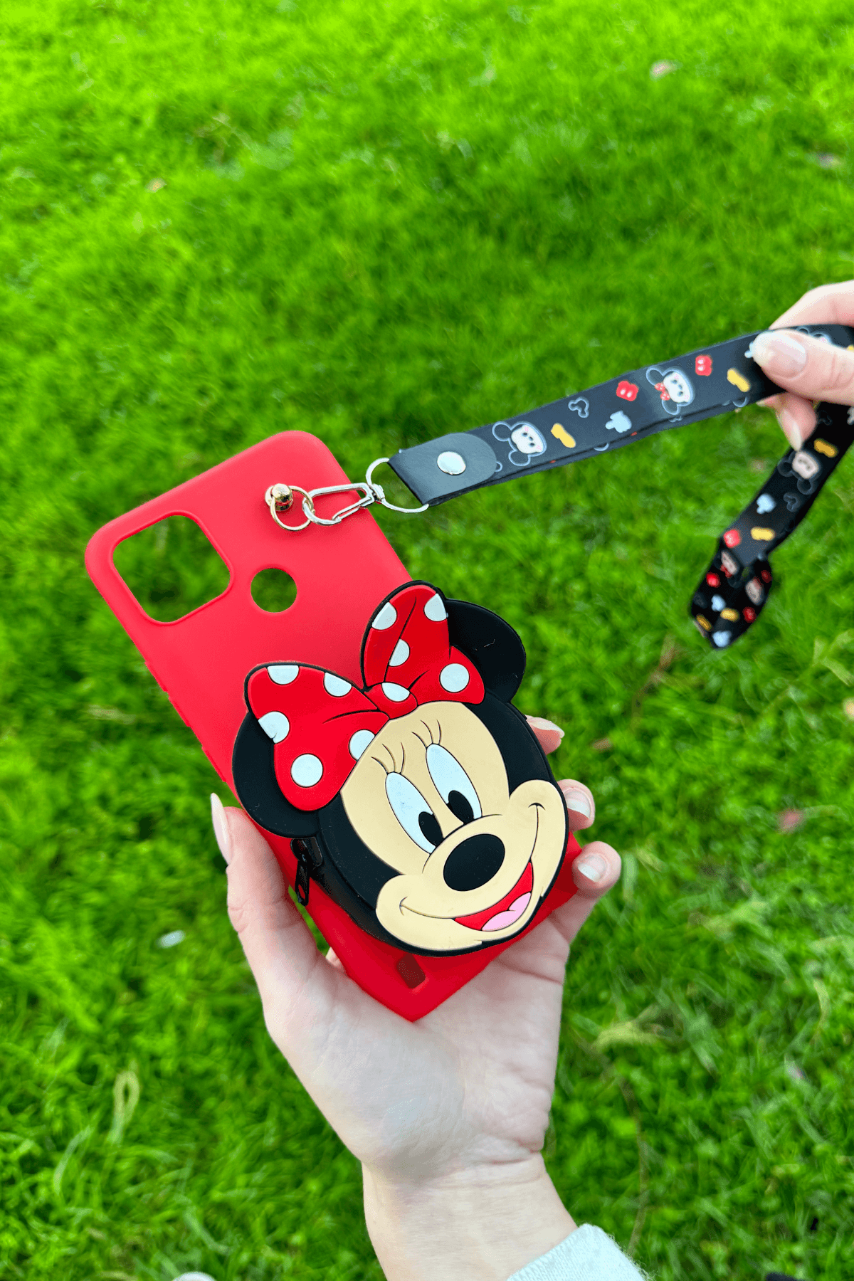 Realme C21y Uyumlu Emojili Askılı Çanta Kılıf Mickey Figürlü Kırmızı