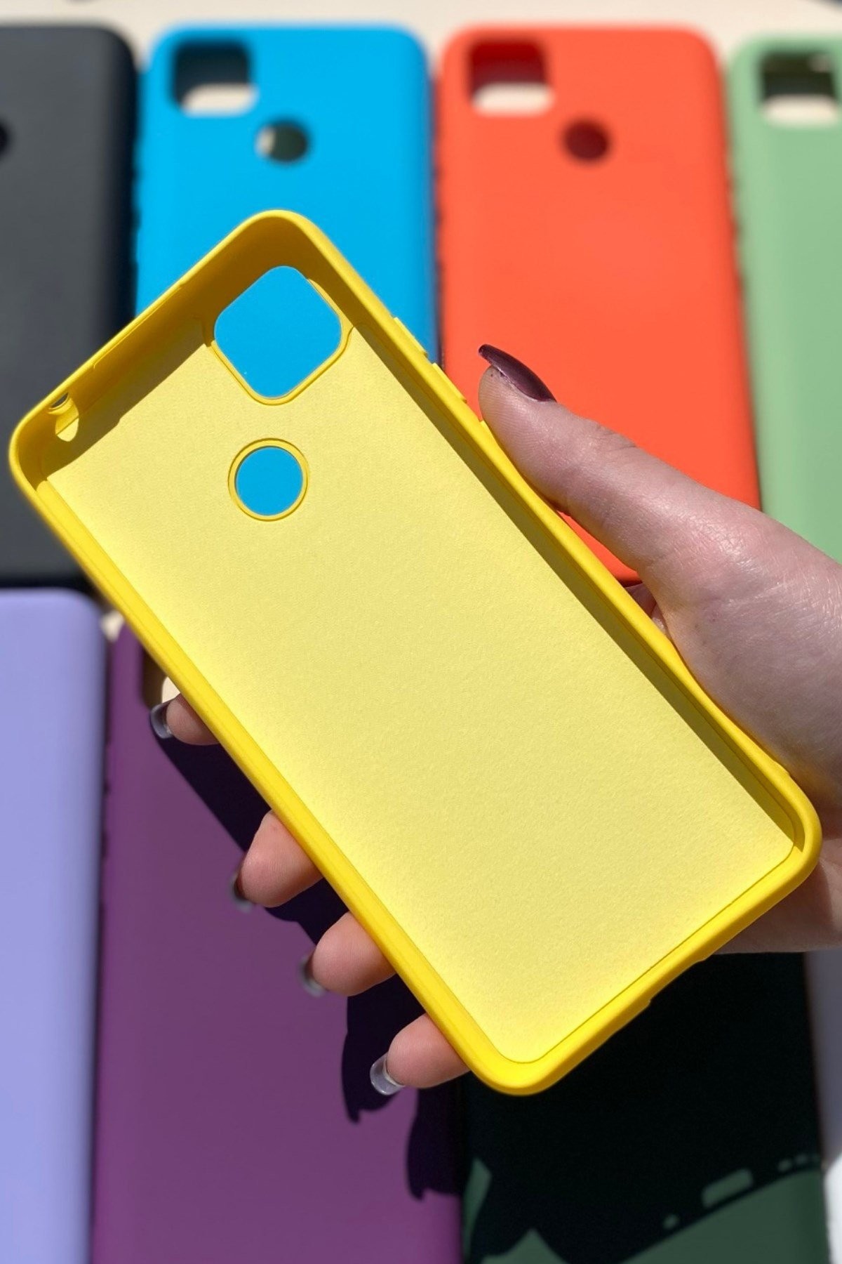 Xiaomi Redmi 9C Silikon Lansman Kılıf Sarı