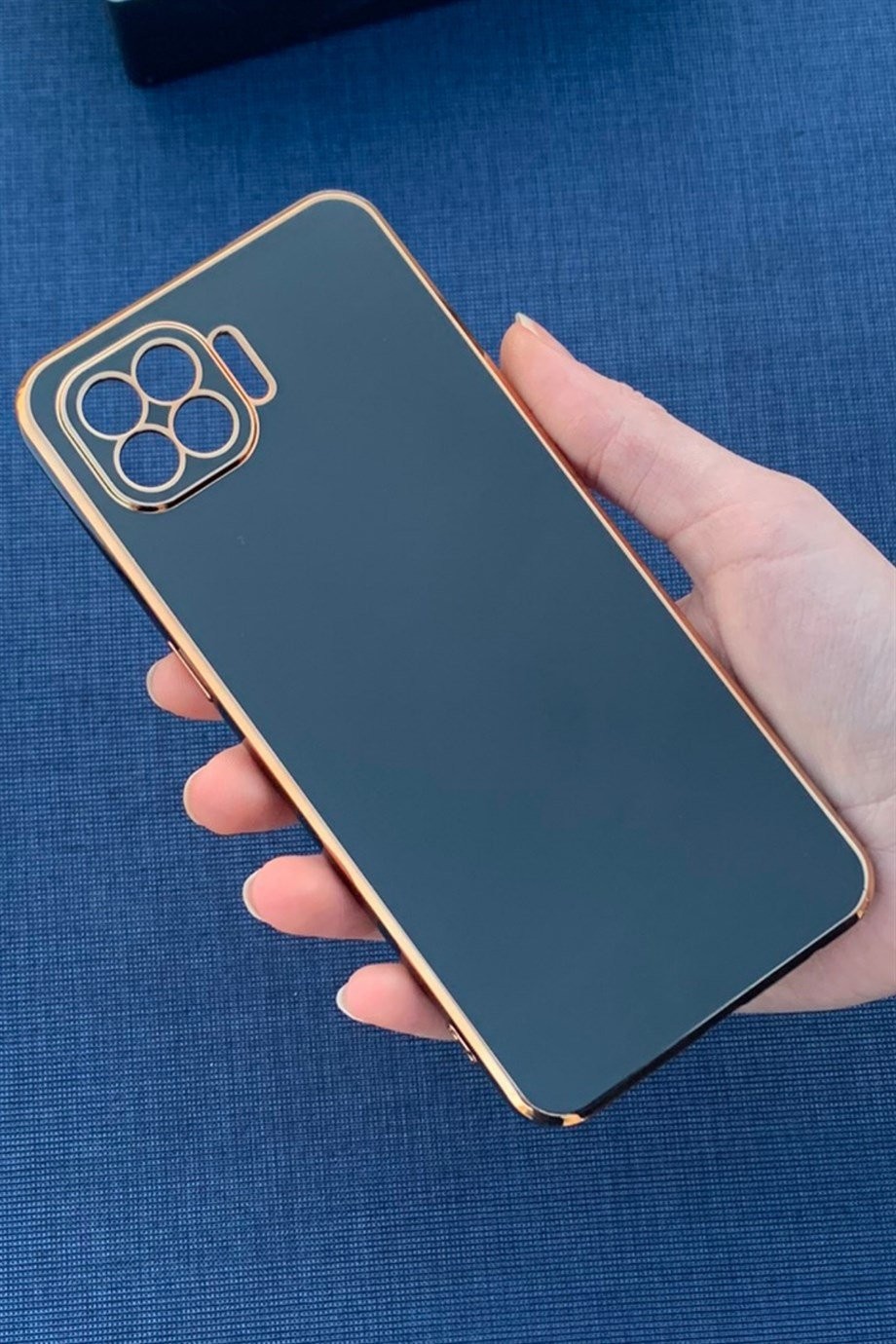 Oppo Reno 4 Lite Uyumlu Renkli Elegance Silikon Kılıf Siyah