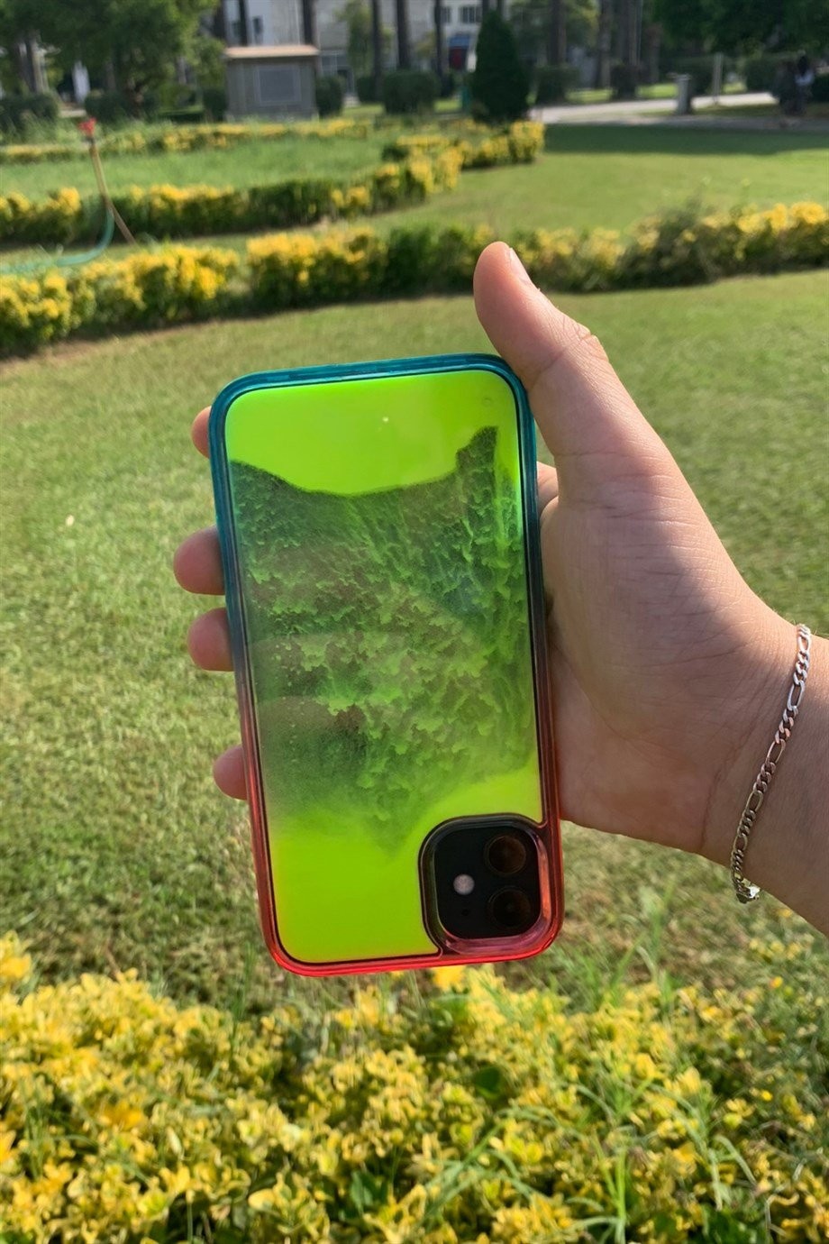 iPhone 11 Uyumlu Sulu Fosforlu Kılıf Sarı