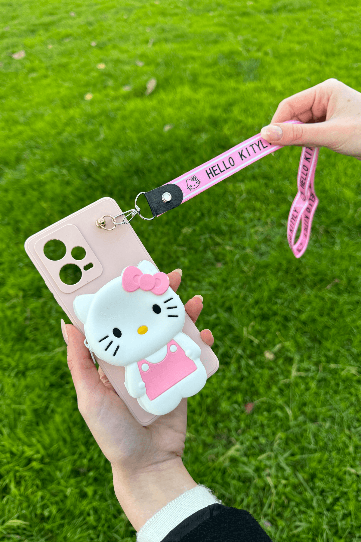 Redmi Note 12 Pro 5G Uyumlu Emojili Askılı Çanta Kılıf Hello Kitty Figürlü Pembe