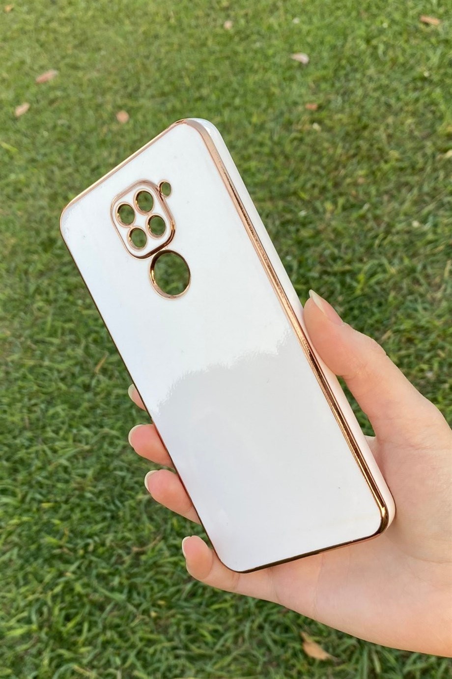 Redmi Note 9 Uyumlu Renkli Elegance Silikon Kılıf Beyaz