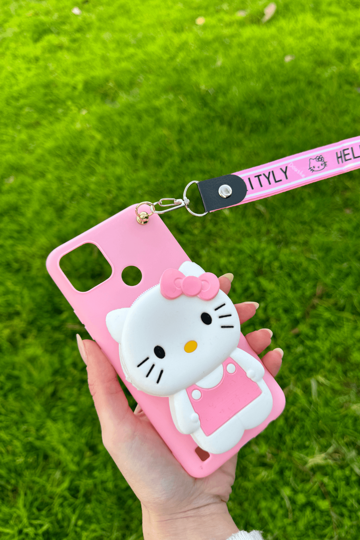 Realme C21y Uyumlu Emojili Askılı Çanta Kılıf Hello Kitty Figürlü Pembe