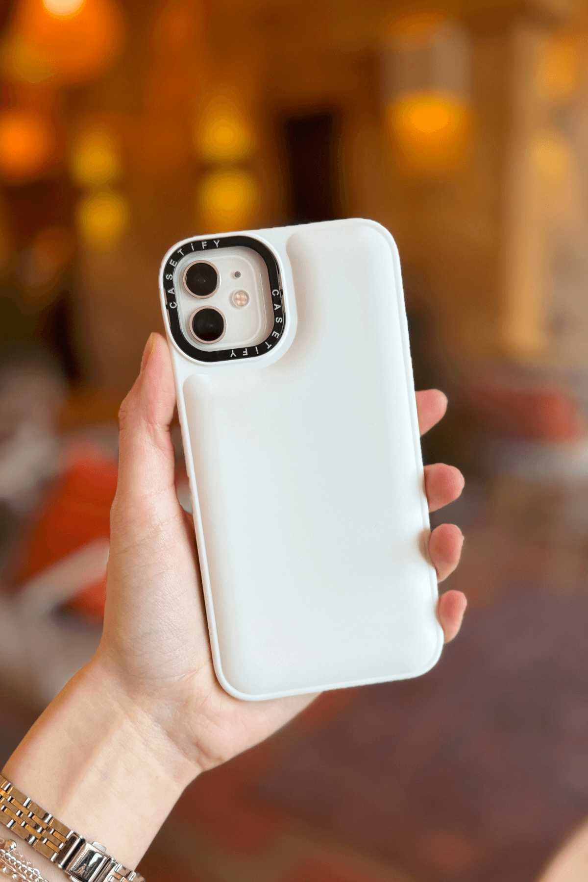 iPhone 11 Uyumlu Puffy Şişme Silikon Kılıf Beyaz