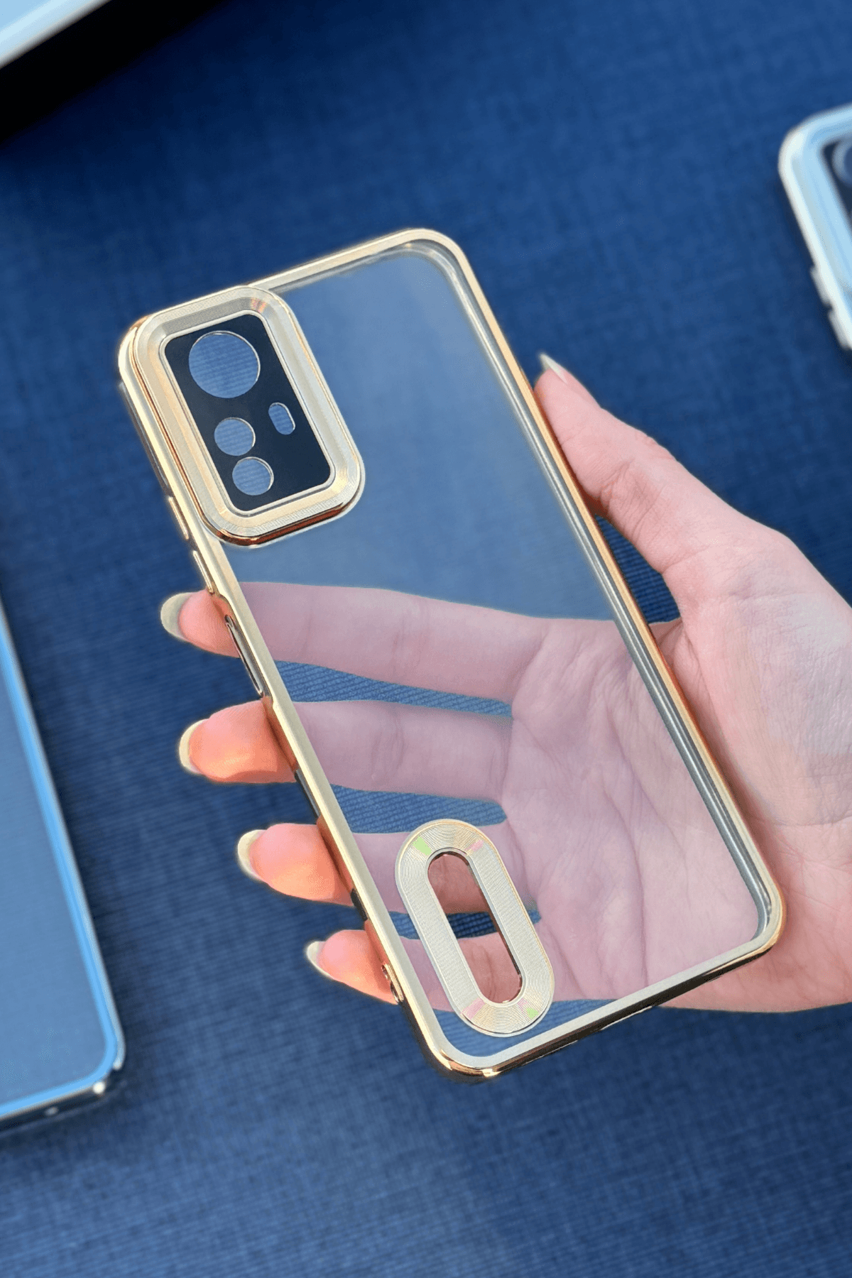 Redmi Note 12s Uyumlu Logo Açık Elegance Kılıf Gold