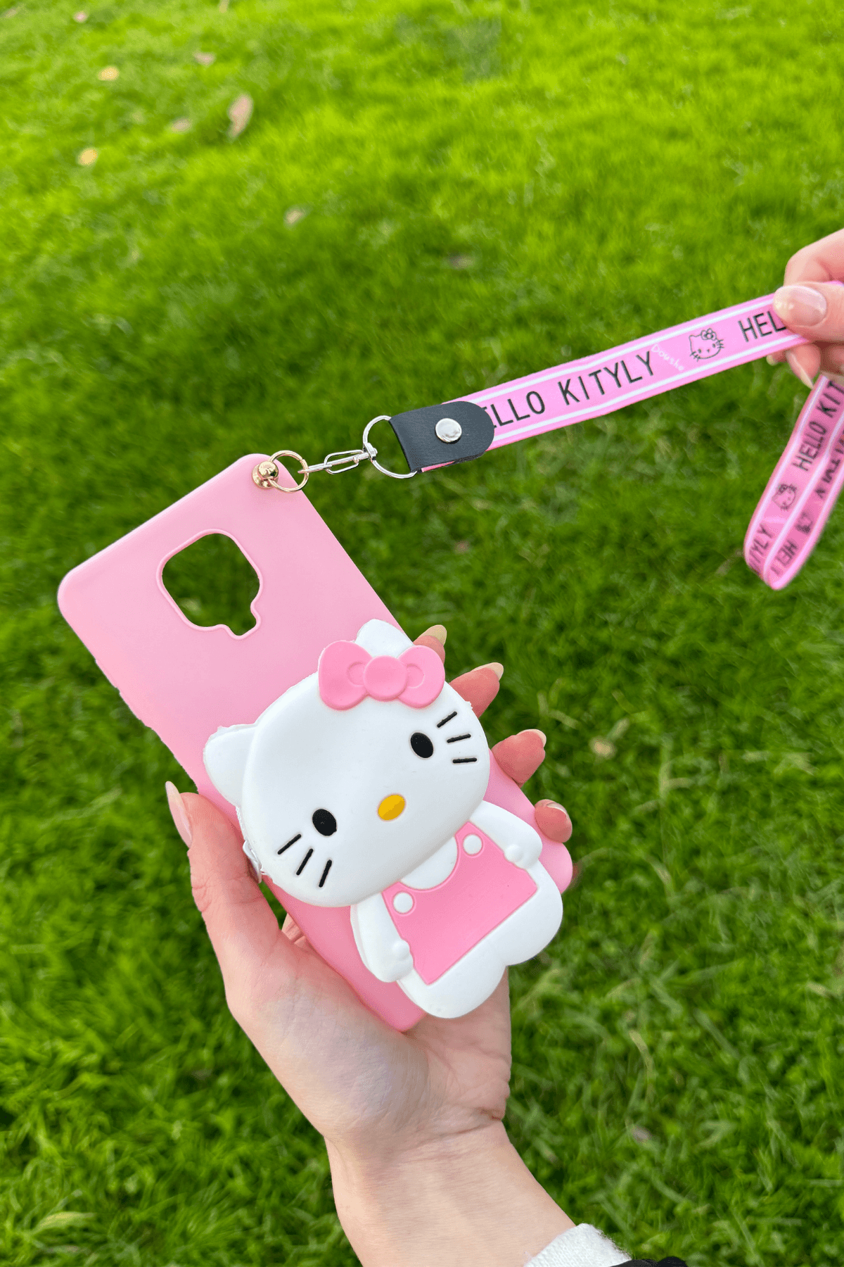 Redmi Note 9 Pro / 9s Uyumlu Emojili Askılı Çanta Kılıf Hello Kitty Figürlü Pembe