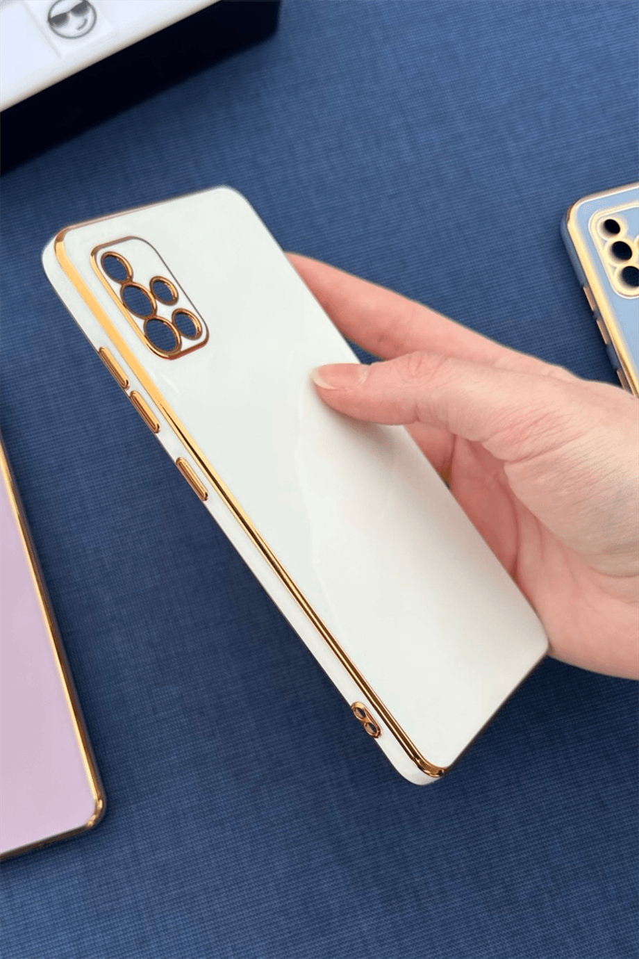 Galaxy A51 Uyumlu Renkli Elegance Silikon Kılıf Beyaz