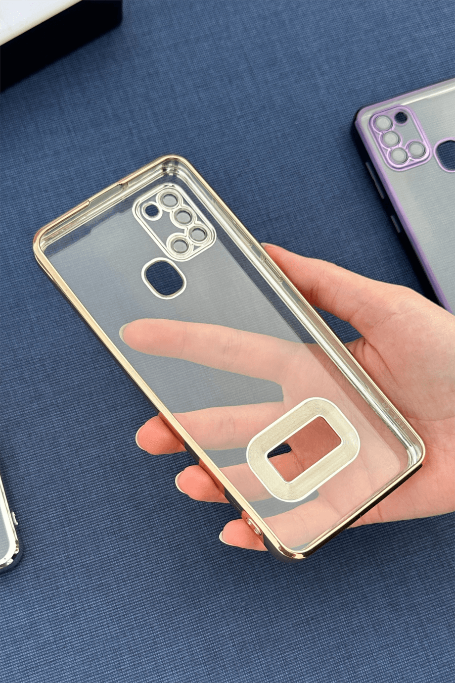 Galaxy A21s Uyumlu Logo Açık Elegance Kılıf Gold