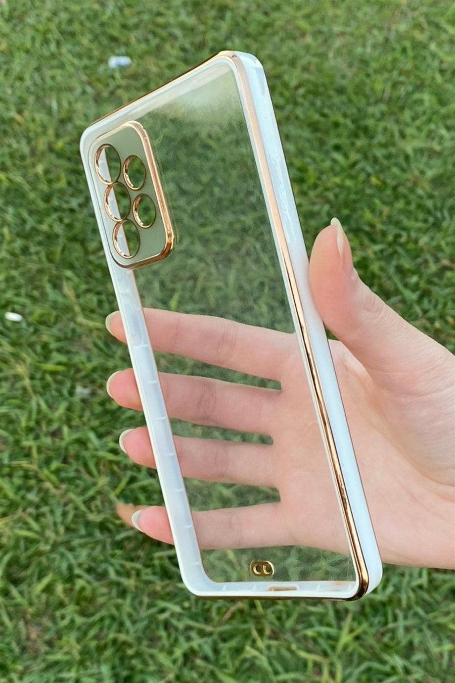 Galaxy A72 Gold Kenar Elegance Kılıf Beyaz