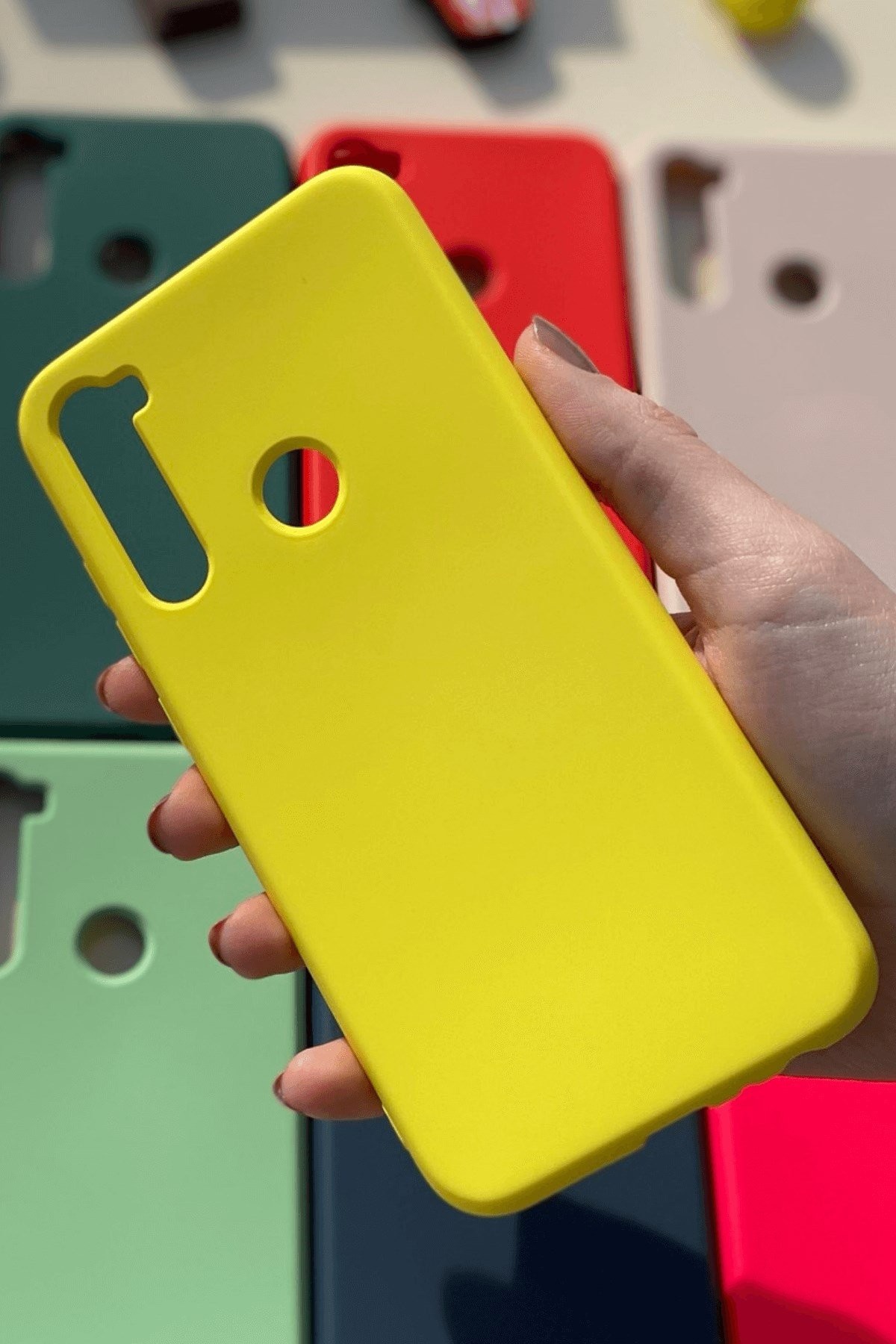 Xiaomi Redmi Note 8 Silikon Lansman Kılıf Sarı