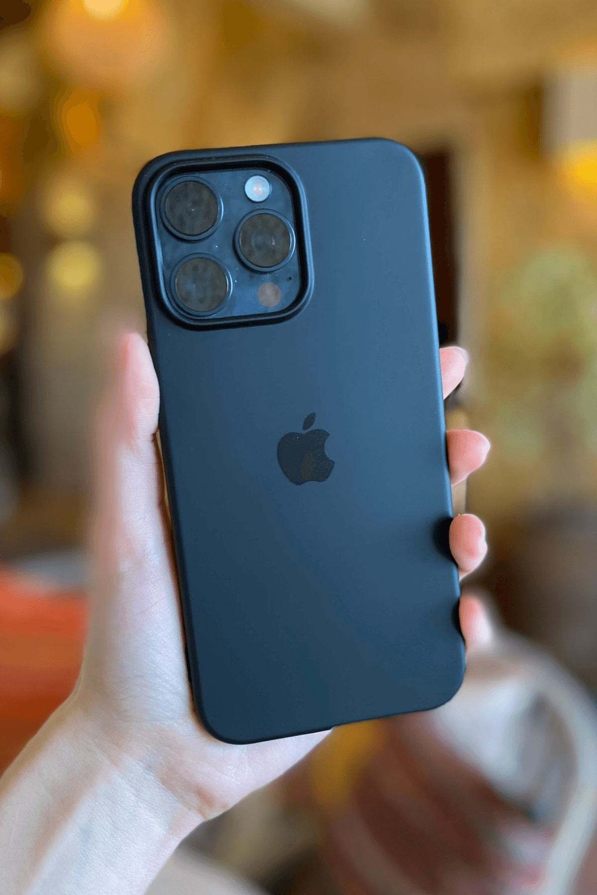 iPhone 11 Pro Max Uyumlu Logolu Lansman Kılıf Siyah