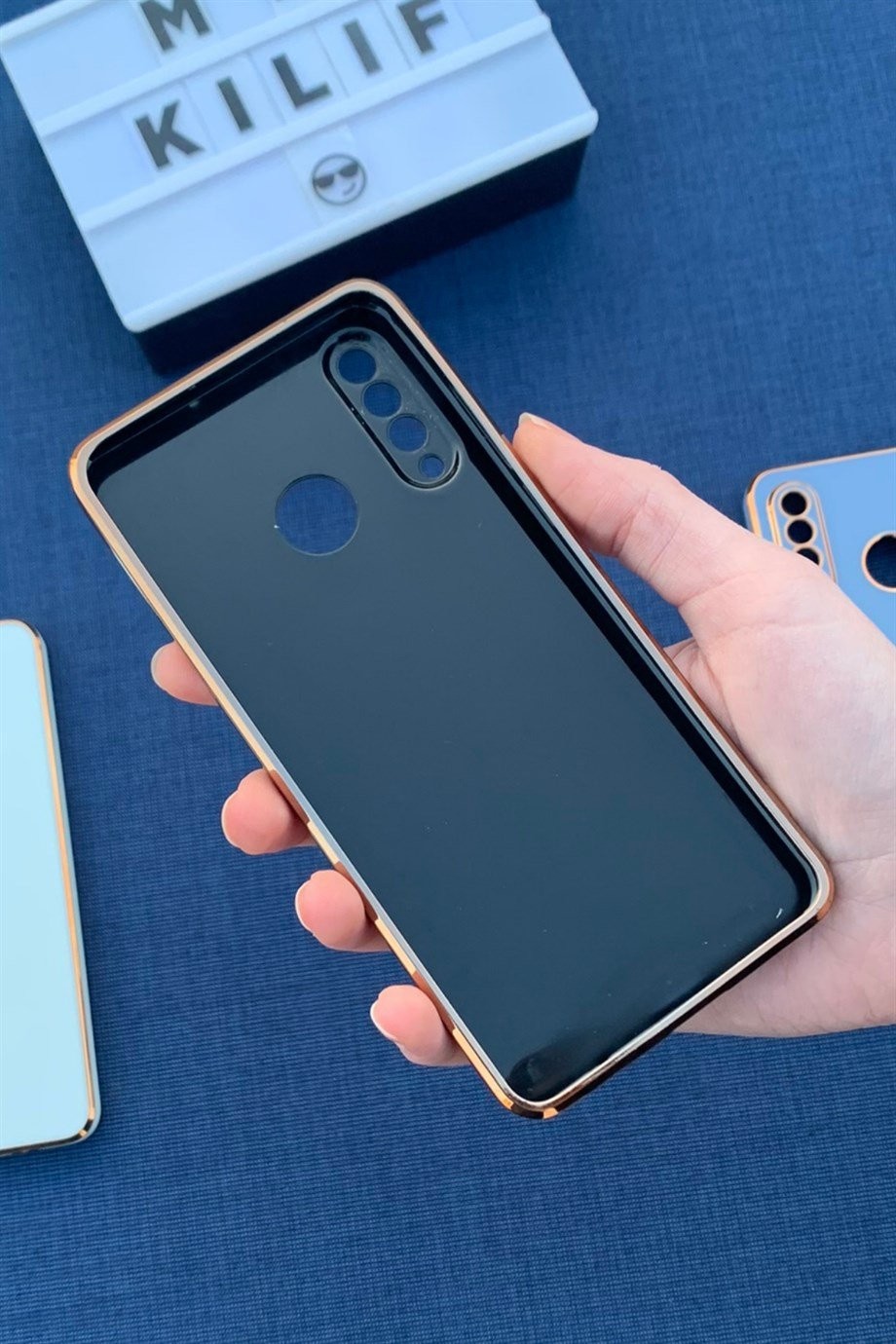 Huawei P30 Lite Uyumlu Renkli Elegance Silikon Kılıf Siyah