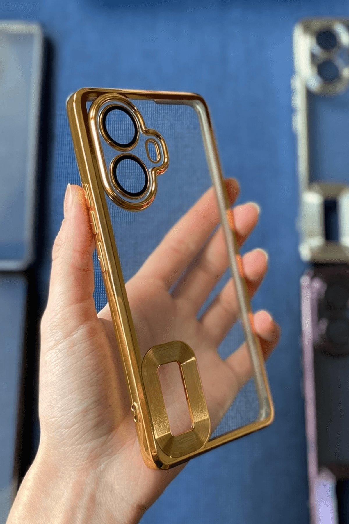 Realme 10 Pro Plus 5G Uyumlu Logo Açık Elegance Kılıf Gold