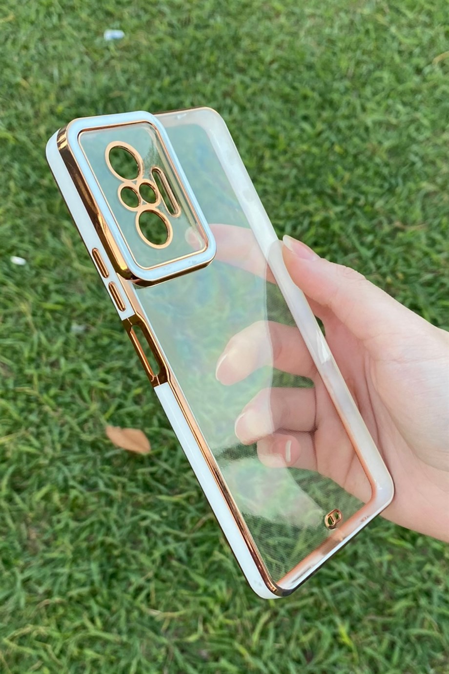 Redmi Note 10 Pro Gold Kenar Elegance Kılıf Beyaz