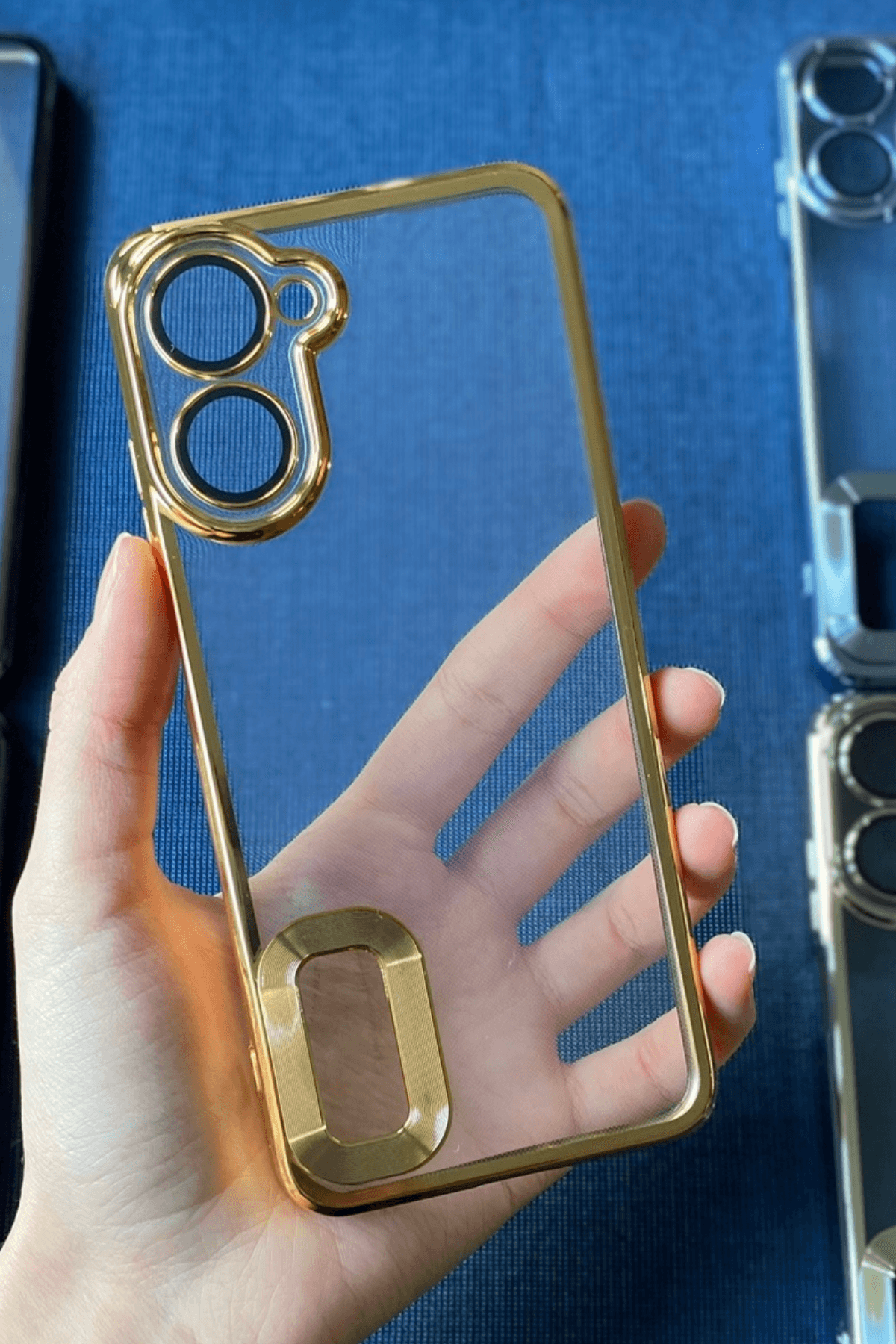 Realme 10 4G Uyumlu Logo Açık Elegance Kılıf Gold