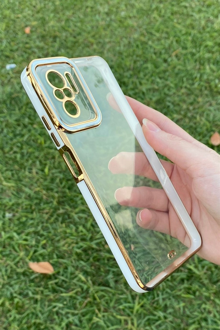 Redmi Note 10 / Note 10s Gold Kenar Elegance Kılıf Beyaz