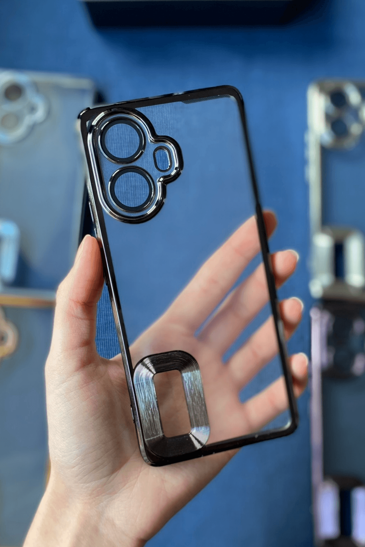 Realme 10 Pro Plus 5G Uyumlu Logo Açık Elegance Kılıf Siyah