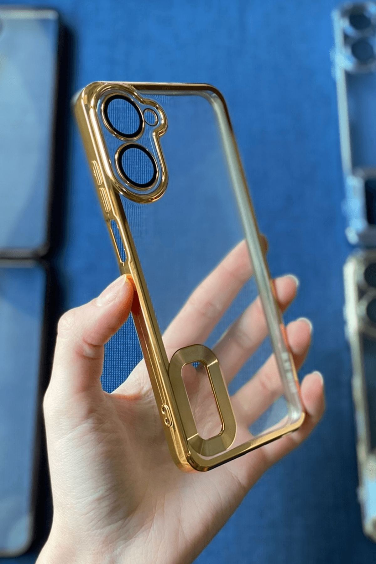 Realme 10 4G Uyumlu Logo Açık Elegance Kılıf Gold