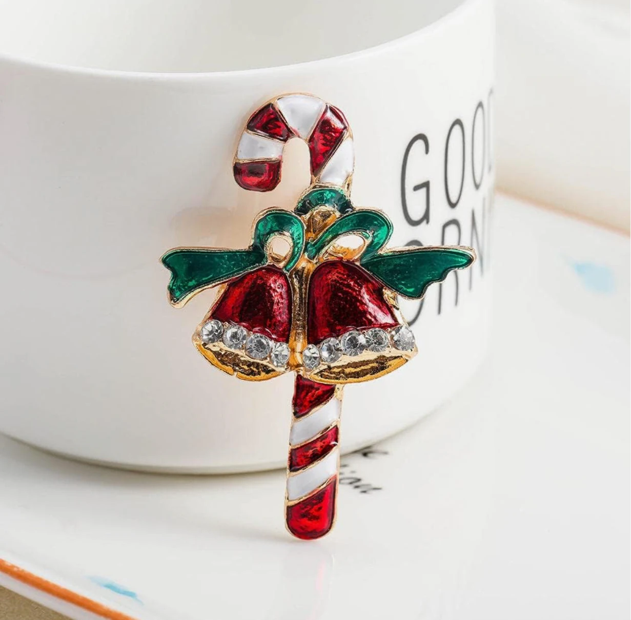 illys Kırmızı Çanlı Baston Şeker Yılbaşı Broşu