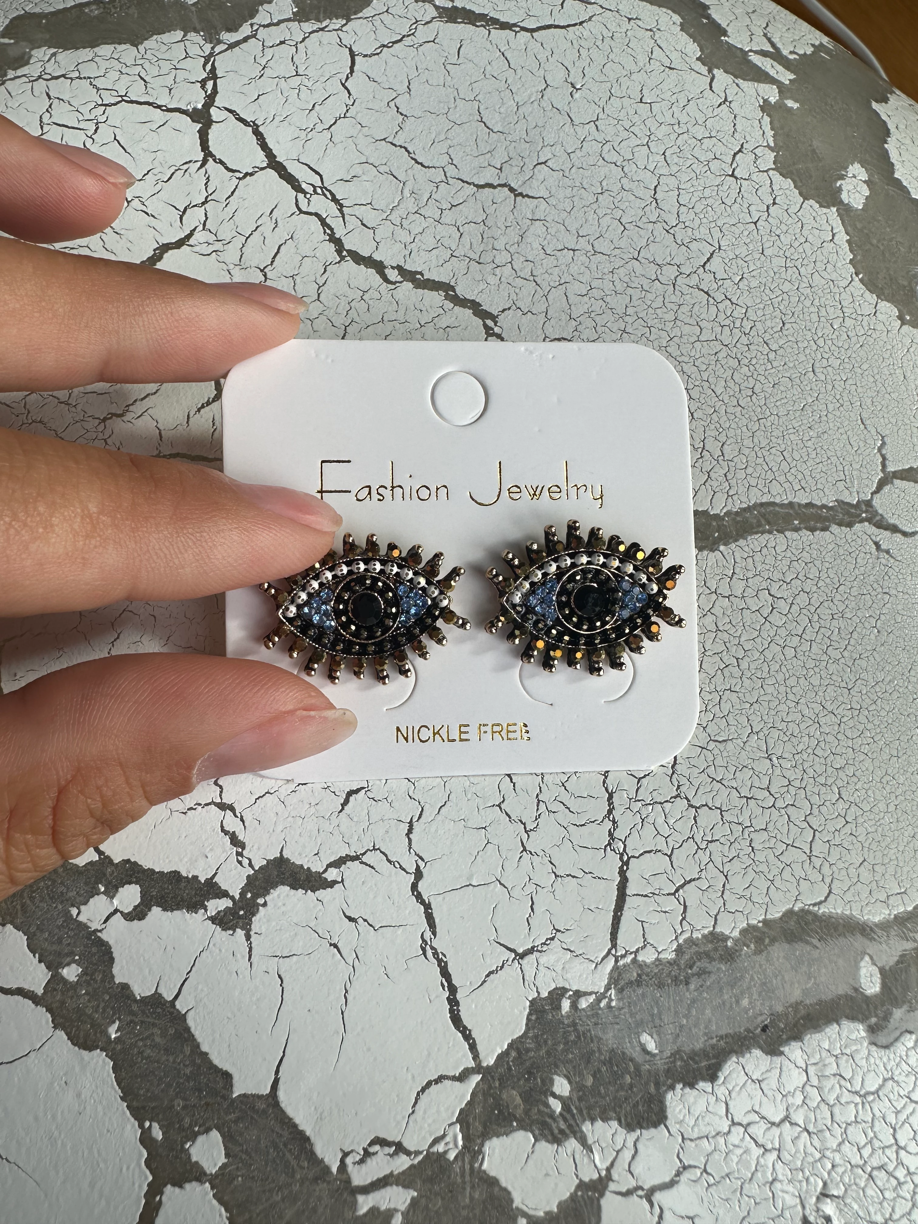 illys Mavi Siyah Zirkon Taş Detaylı Göz Figür Çivi Küpe