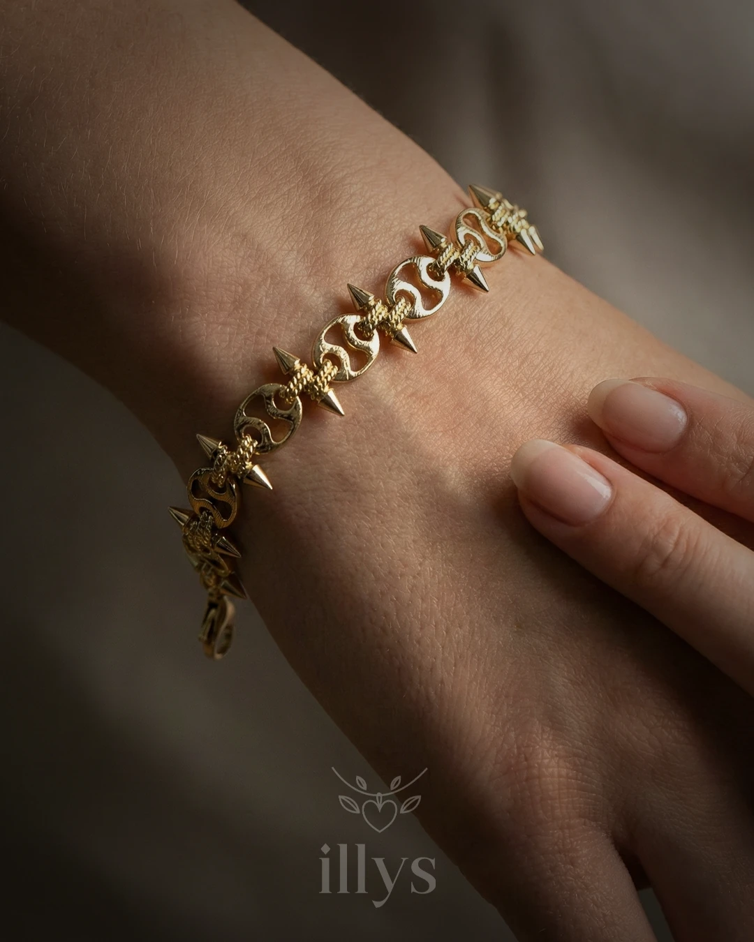 illys Gold Xuping Sivri ve Oval Plaka Detay Bileklik