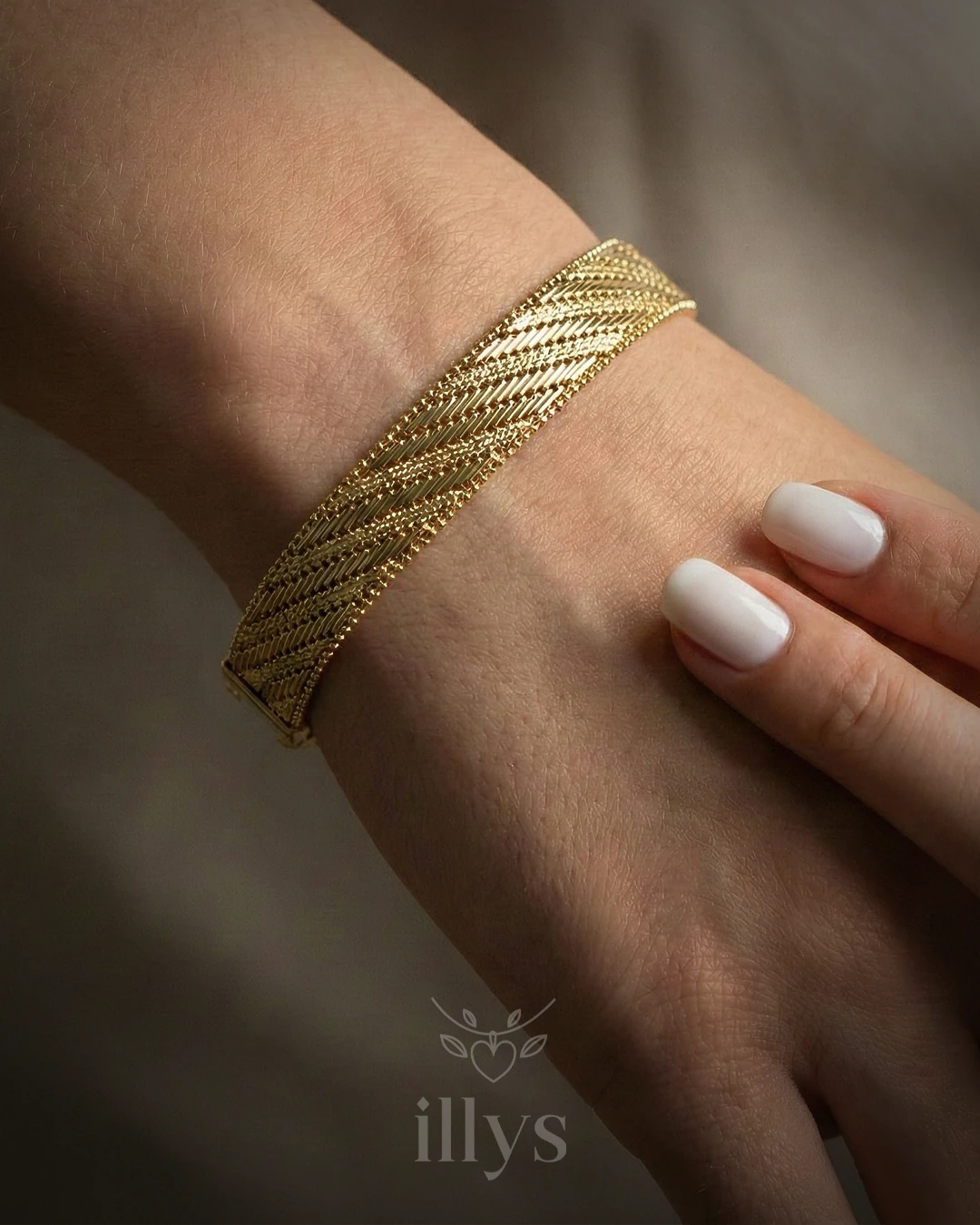 illys Gold Lazer Kesim Detay Kalın Hasır Verev Model Bileklik