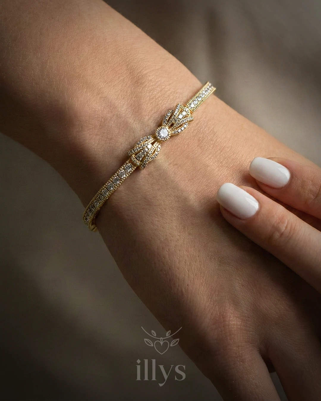 illys Gold Xuping Baget Taş Detaylı Kurdela Figür Su Yolu Bileklik