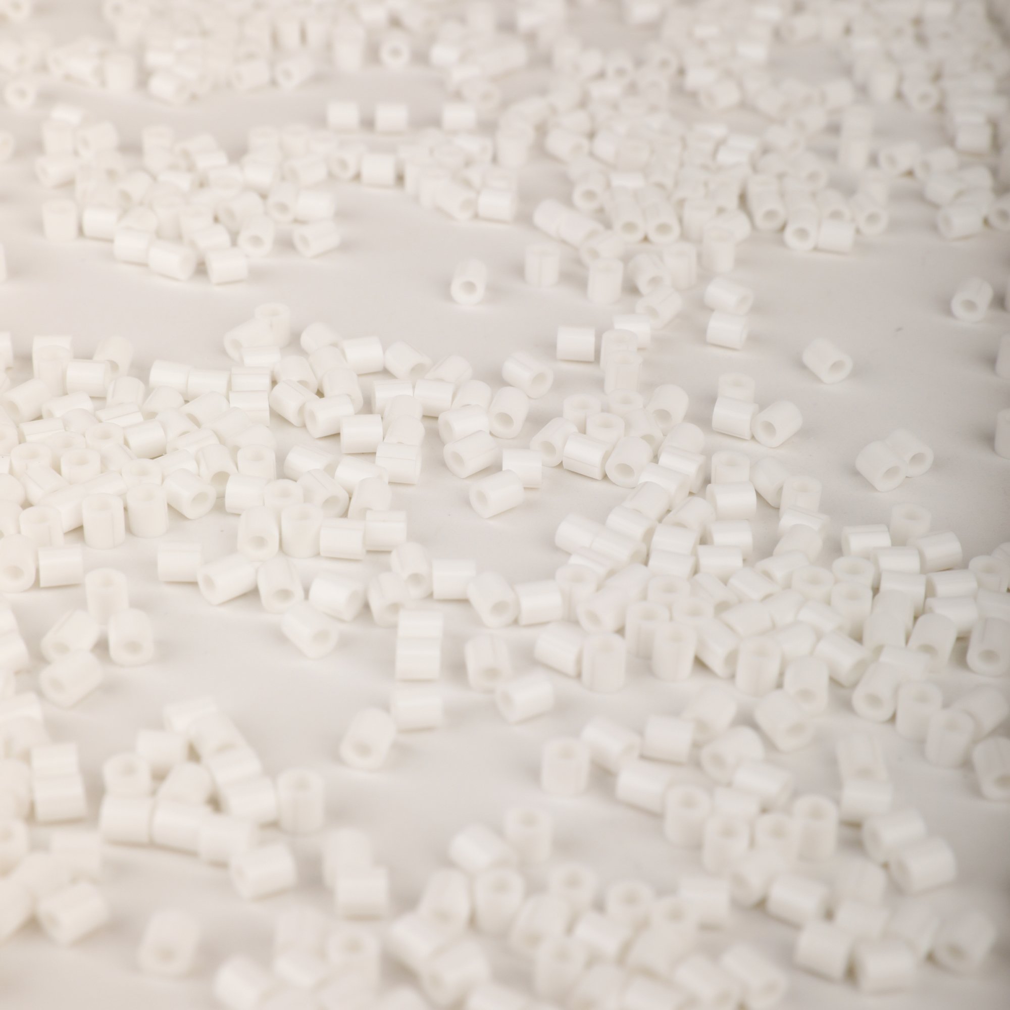 1000 Pcs Pixel Pixel Beads Midi Size White