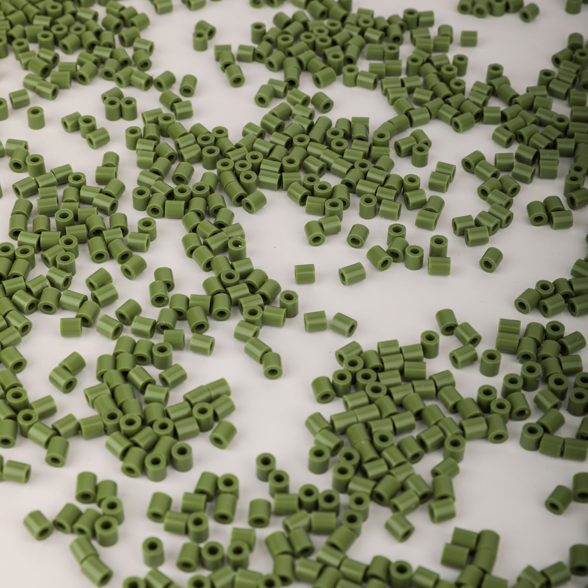 3000 PCS Pixel Pixel Beads Midi Size Light Green PPB-3000-09