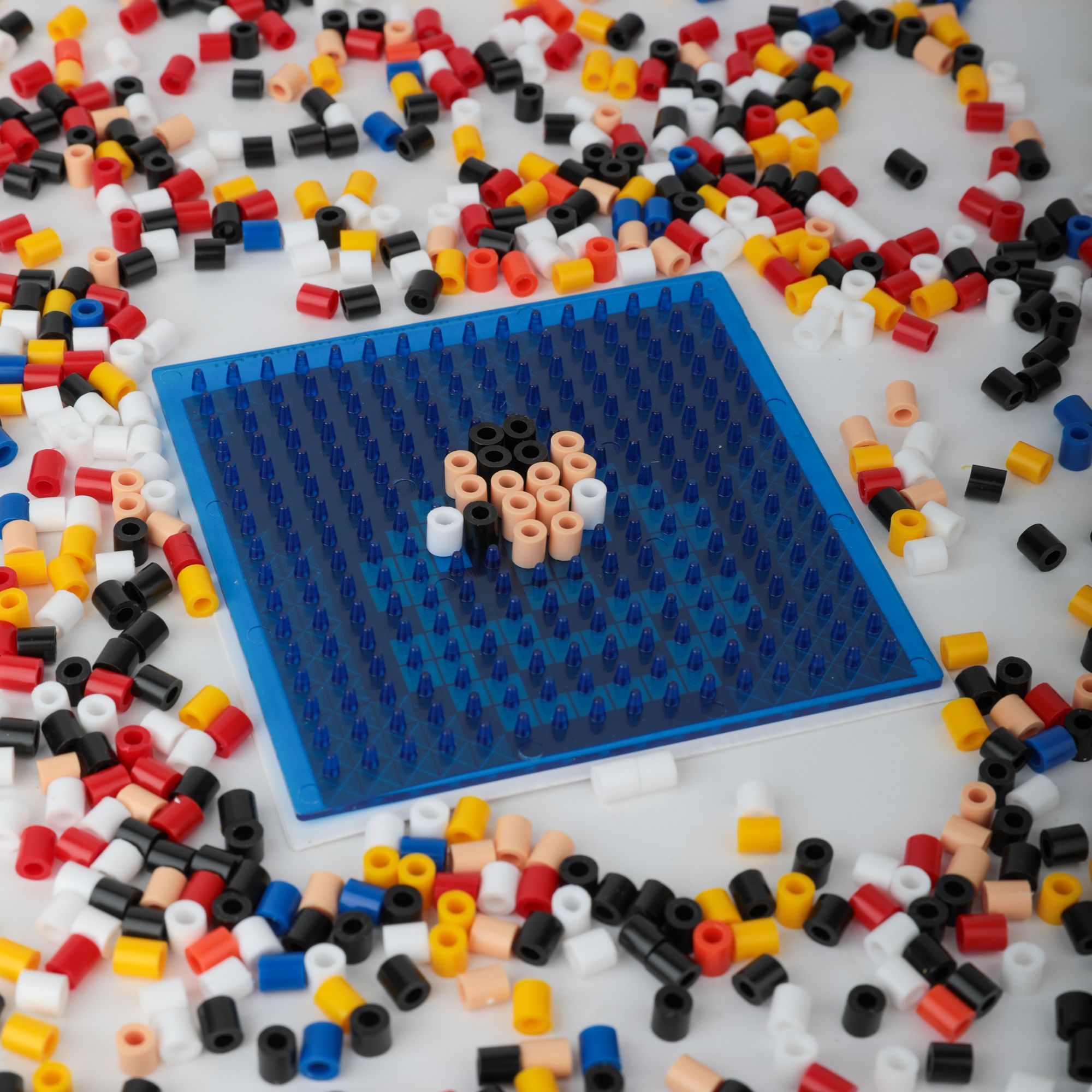 Pixel Pixel Beads Activity and Toy Set-Disney Minnie Mouse 1000 Beads BB16-04