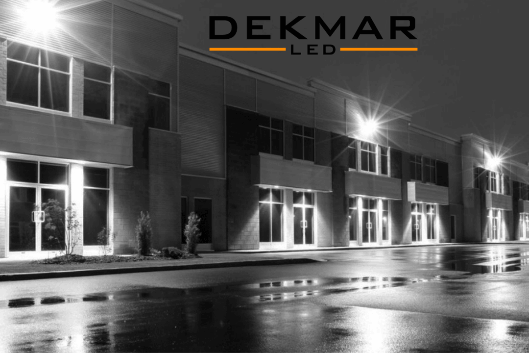 IP66 korumalı LED projektör lamba modeli, dış mekân aydınlatmasında yüksek verim ve dayanıklılık sağlar.