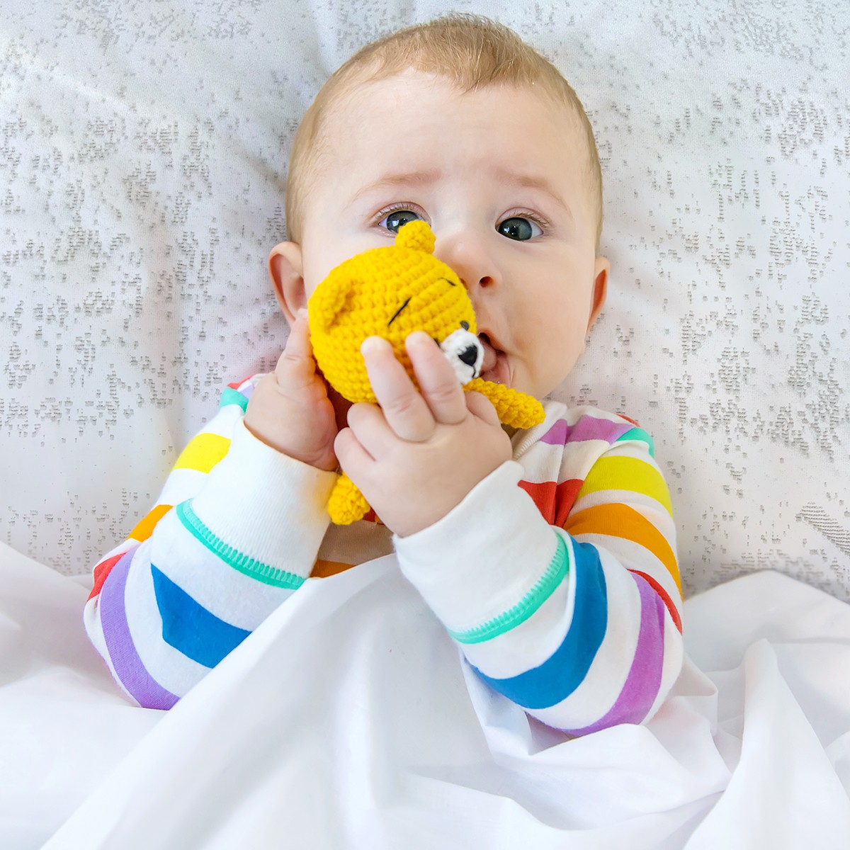 Kırpıntı Lateks Bebek Yastık