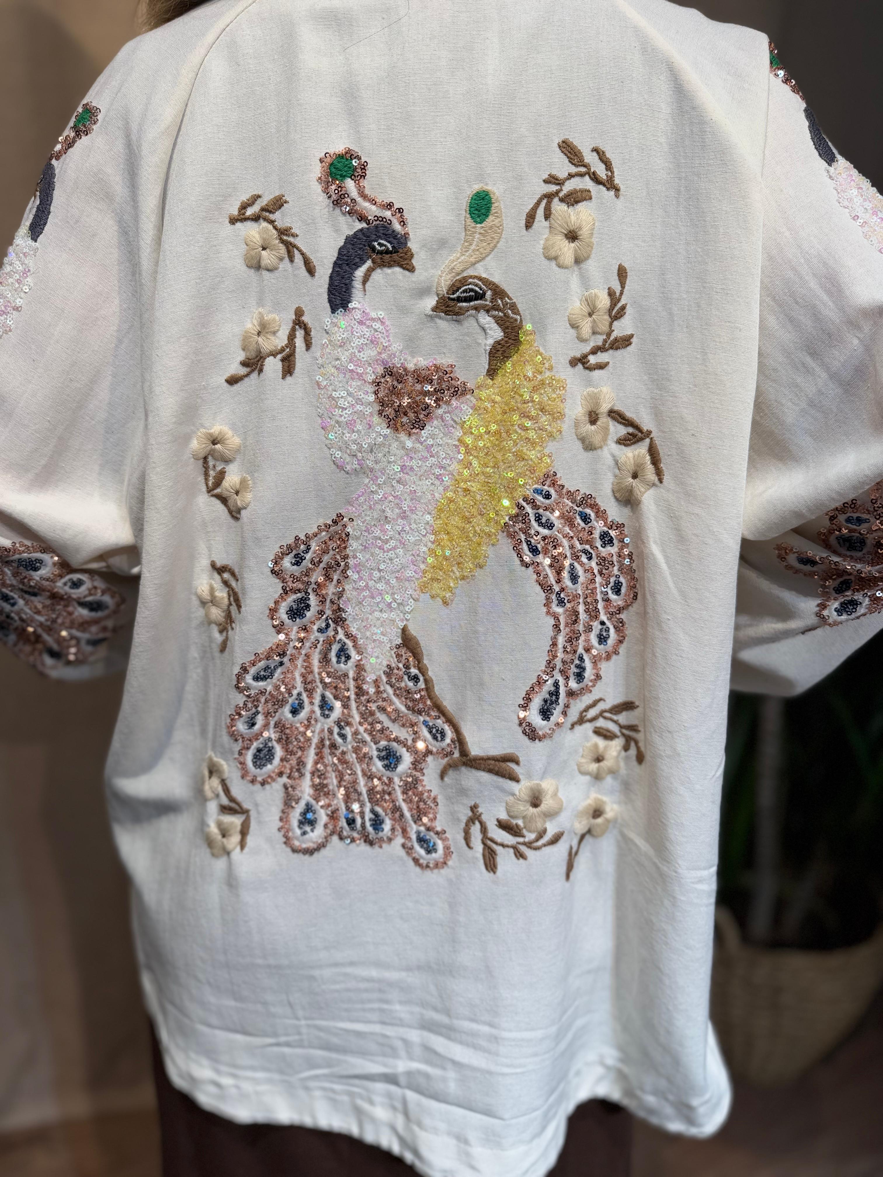 Tavus Kuşu İşlemeli Kimono 