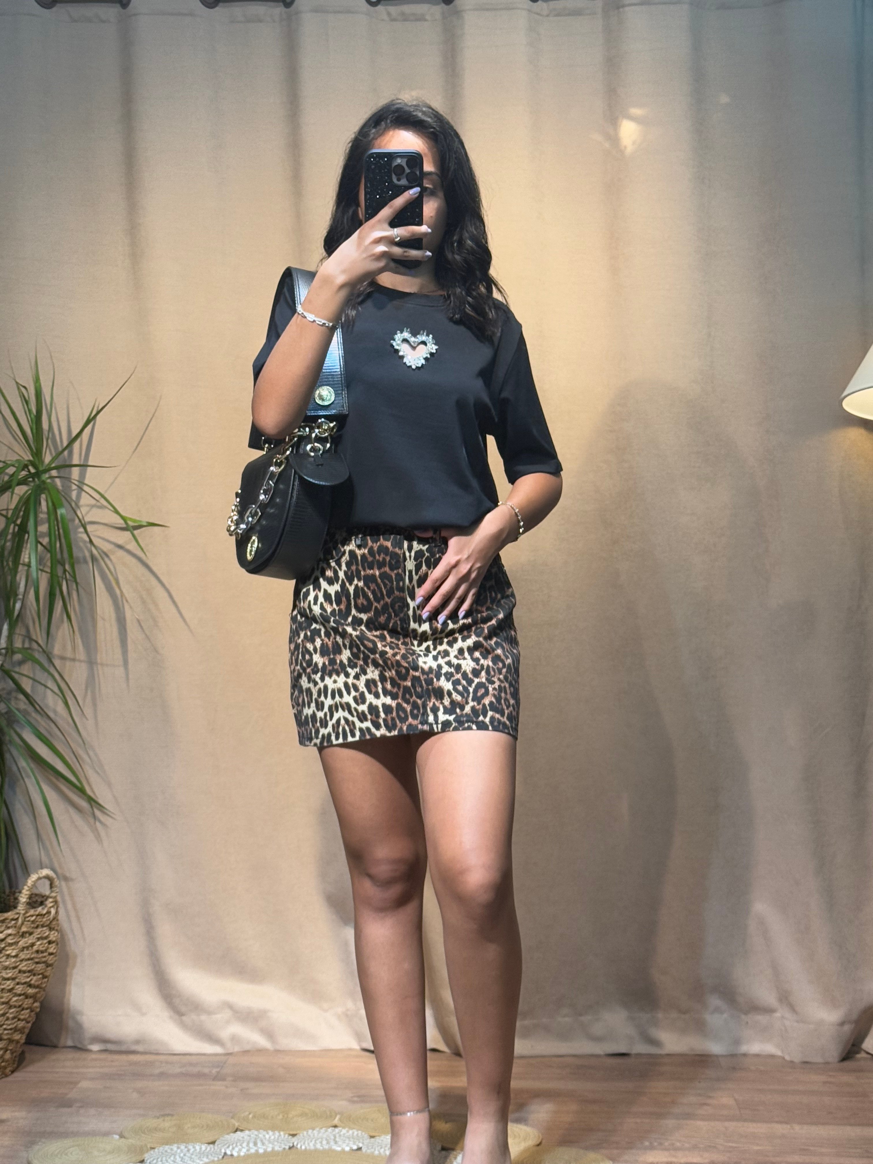 Taşlı Kalpli T-shirt Siyah