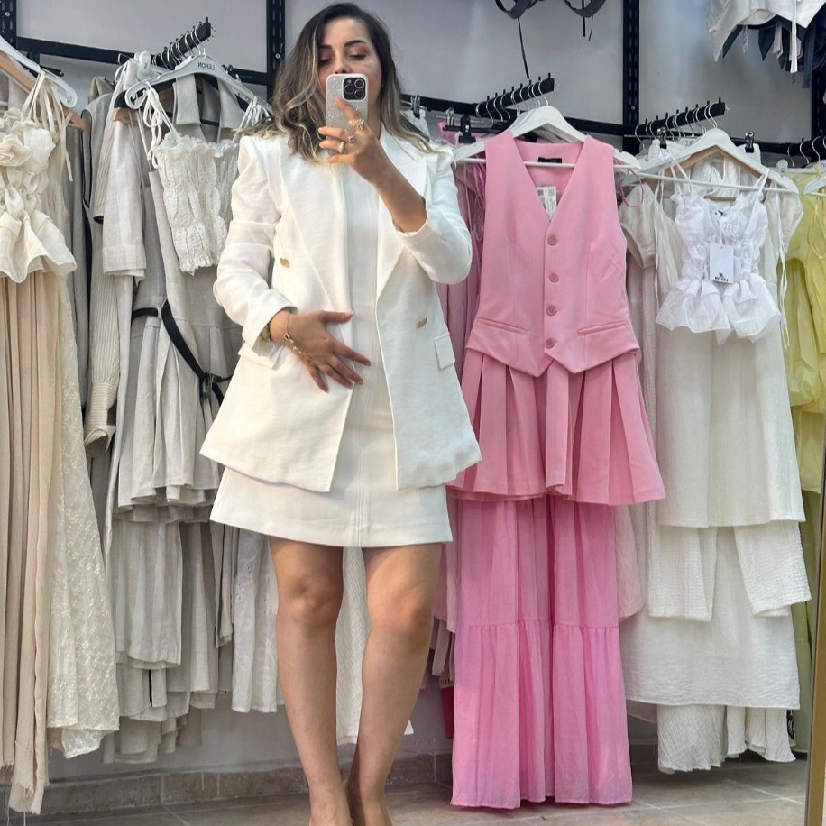 Metal Düğmeli Ekru Blazer Ceket