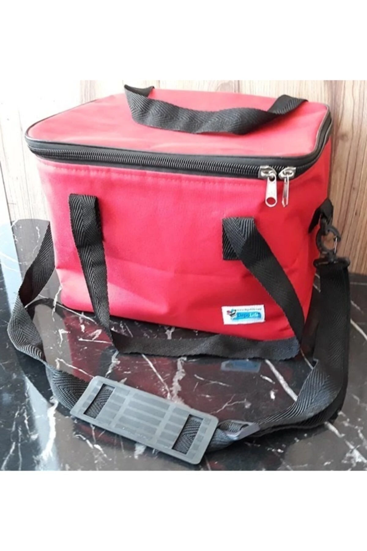 Buzluk Çanta 15 Litre Hacim Kamp Plaj Piknik Seyehat Için Isı Korumalı Termoslu Çanta Kırmızı