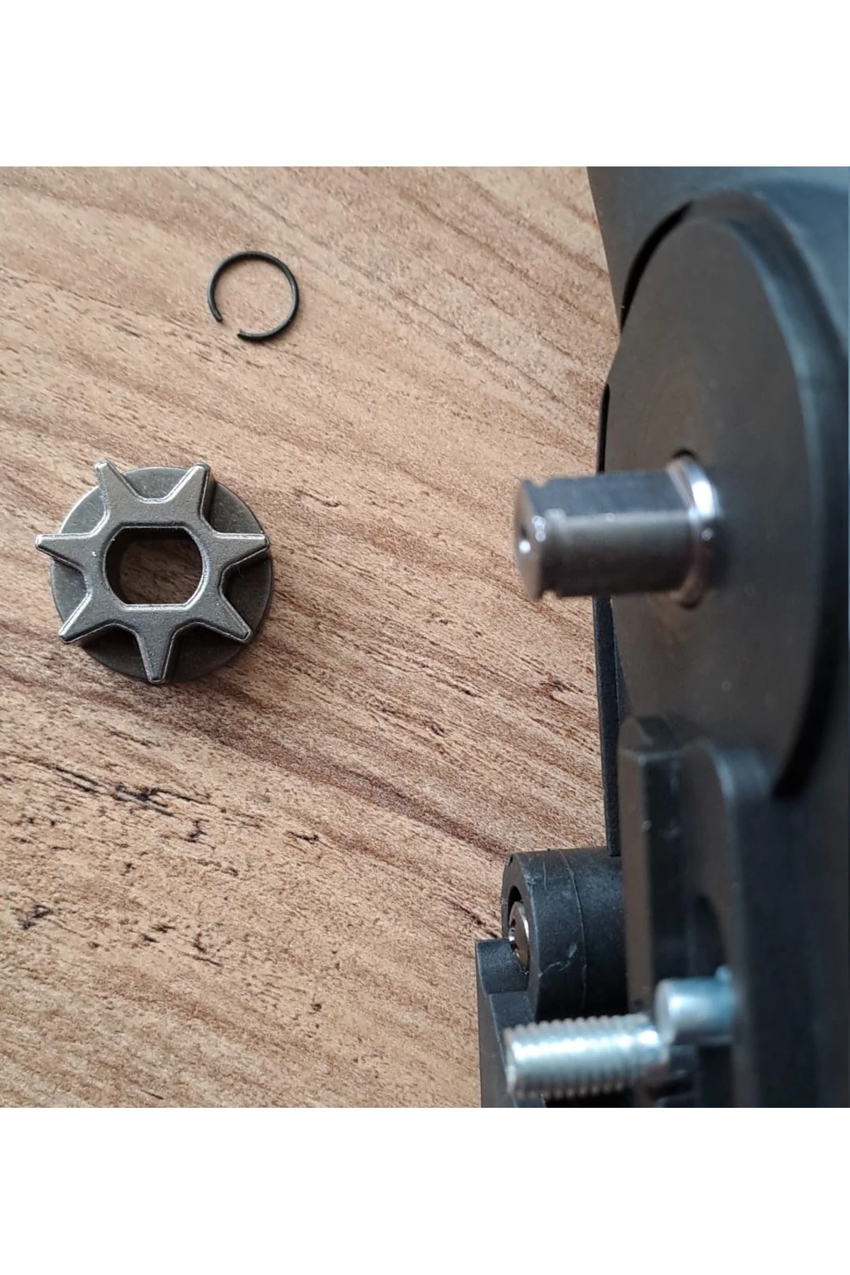 Şarjlı akülü Zincirli Testere için 1/4 Zincir dişlisi Yedek Parça Ahşap kesme Makinesi zincir dişli