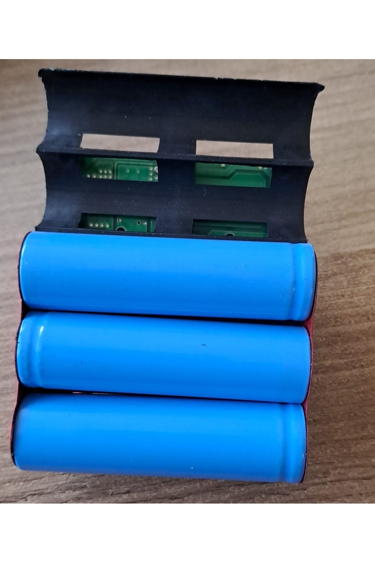 Şarjlı Batarya Grubu 3lü 18650 Li-ion Pil 12v 2000 Mah Pcbli Şarj Bms Devreli Pil Seti Okul Proje