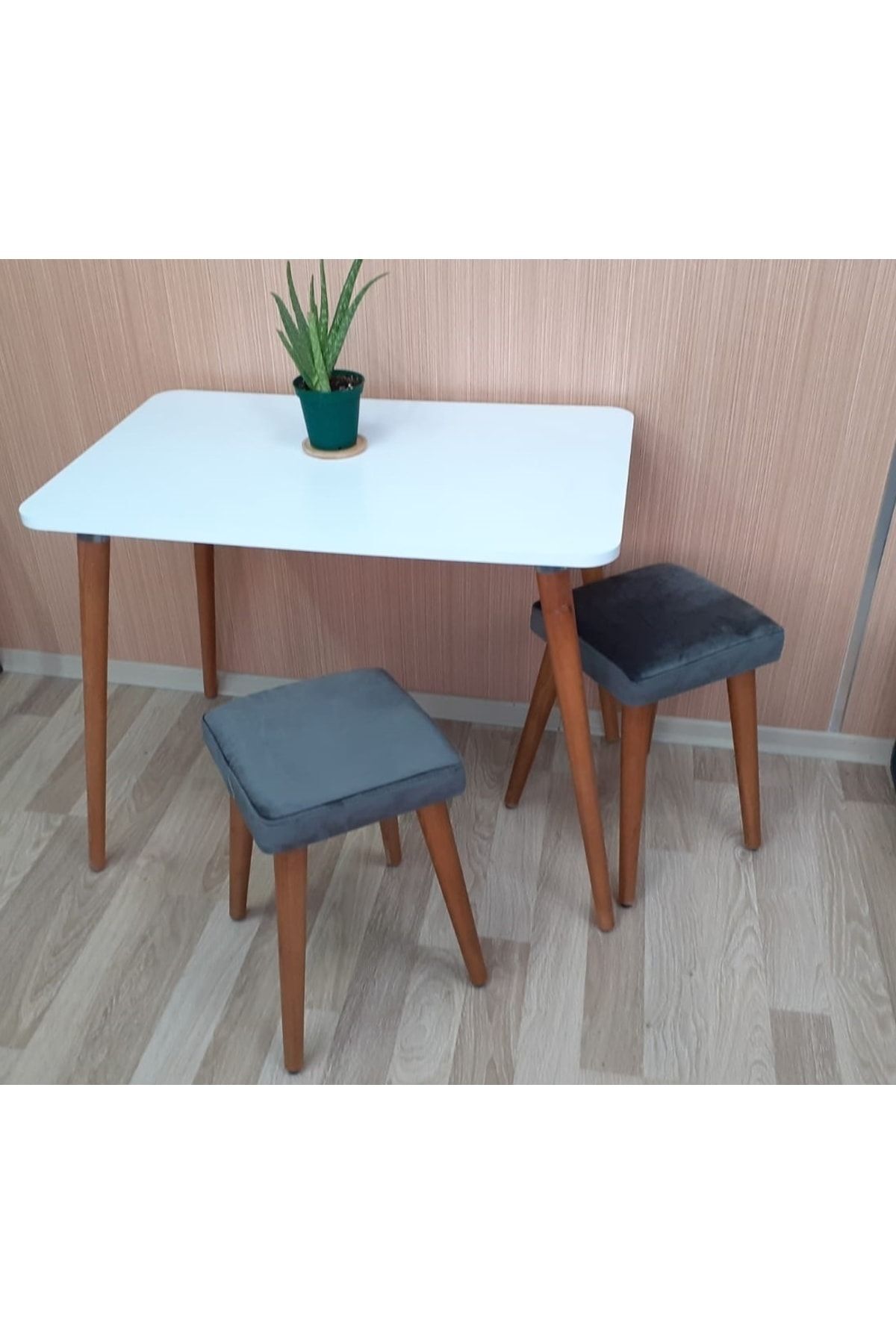 Ahşap Gürgen Ayaklı 2 Tabureli Mutfak Yemek Masa Takımı 2 Tabure 1 Masa Seti 60x90 Masa Seti