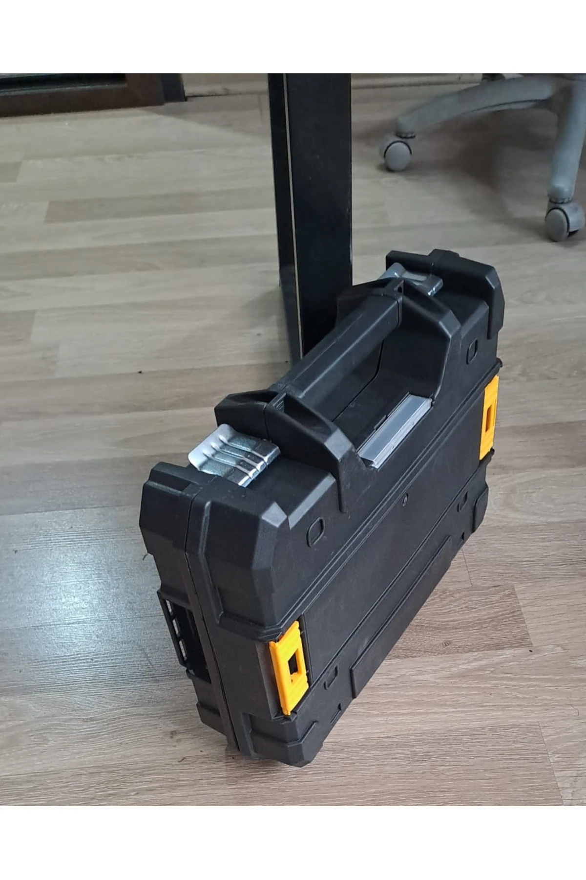 Şarjlı Darbeli Bijon Matkap Vidalama  Makine 1Akü 1Şarj Çanta seti